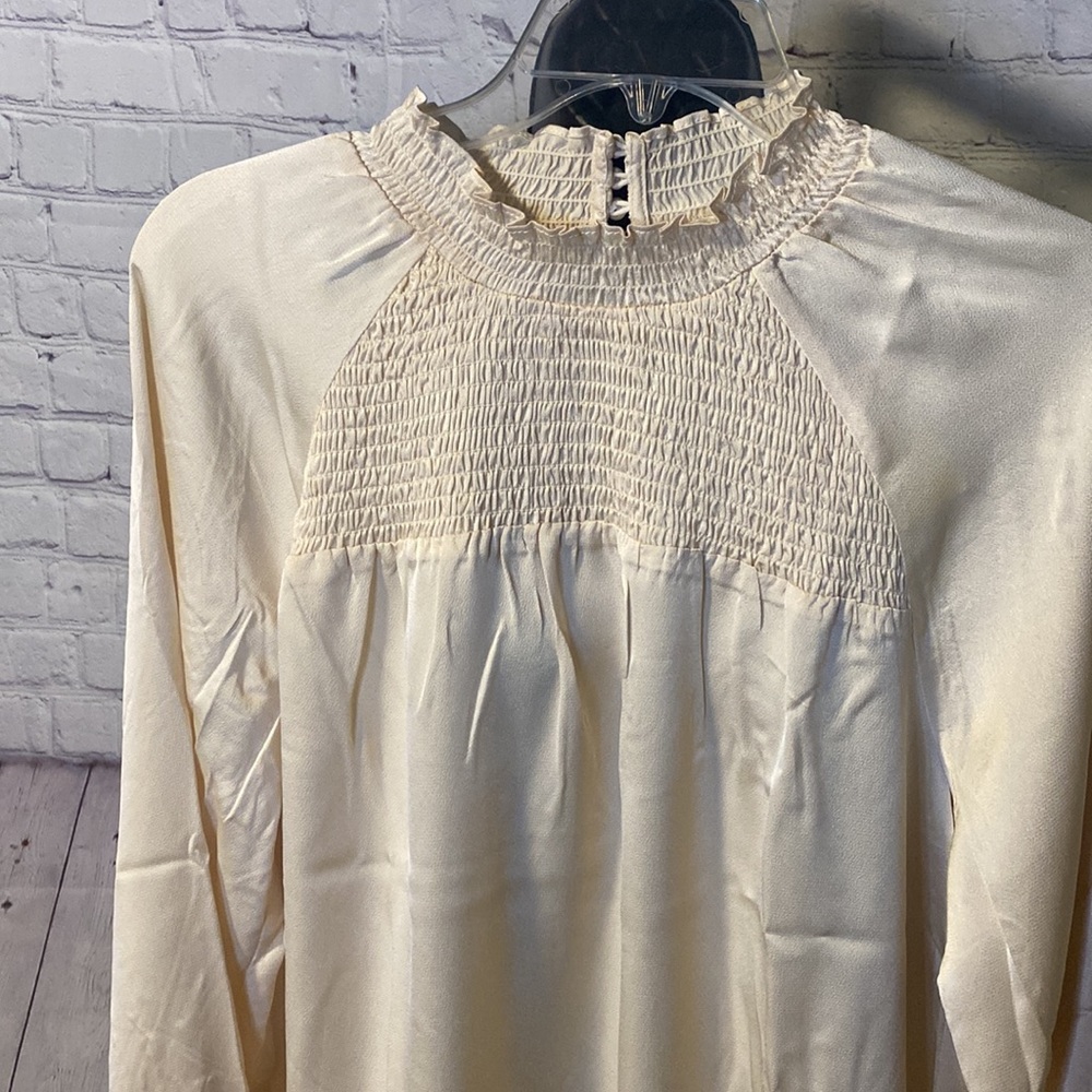 NWT CREAM NANETTE SMOCK TOP - Picture 2 of 11